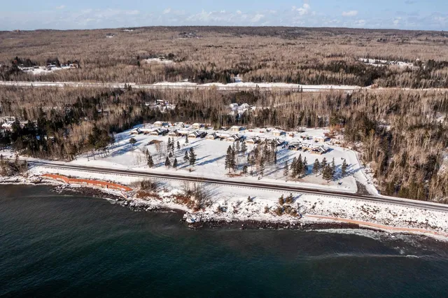 $947,500 | 8357 Congdon Boulevard, Unit 7, Duluth, MN 55804