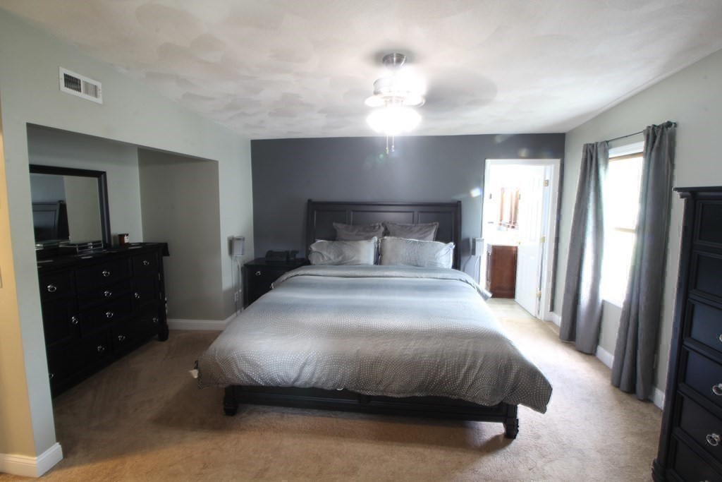 54 Farrell Road Lynn, MA 01905 - Photo 17 of 42 Gallery Image 17