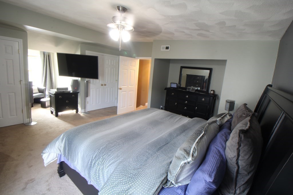 54 Farrell Road Lynn, MA 01905 - Photo 18 of 42 Gallery Image 18