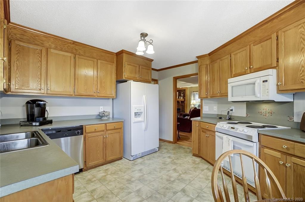 2610 Shamrock Road Harrisburg, NC 28075 - Photo 14 of 48 Gallery Image 14