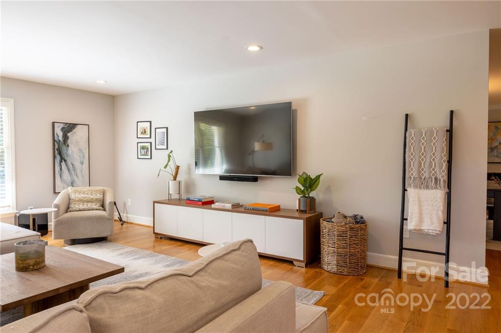 525 Scofield Road Charlotte, NC 28209 - Photo 19 of 43 Gallery Image 19