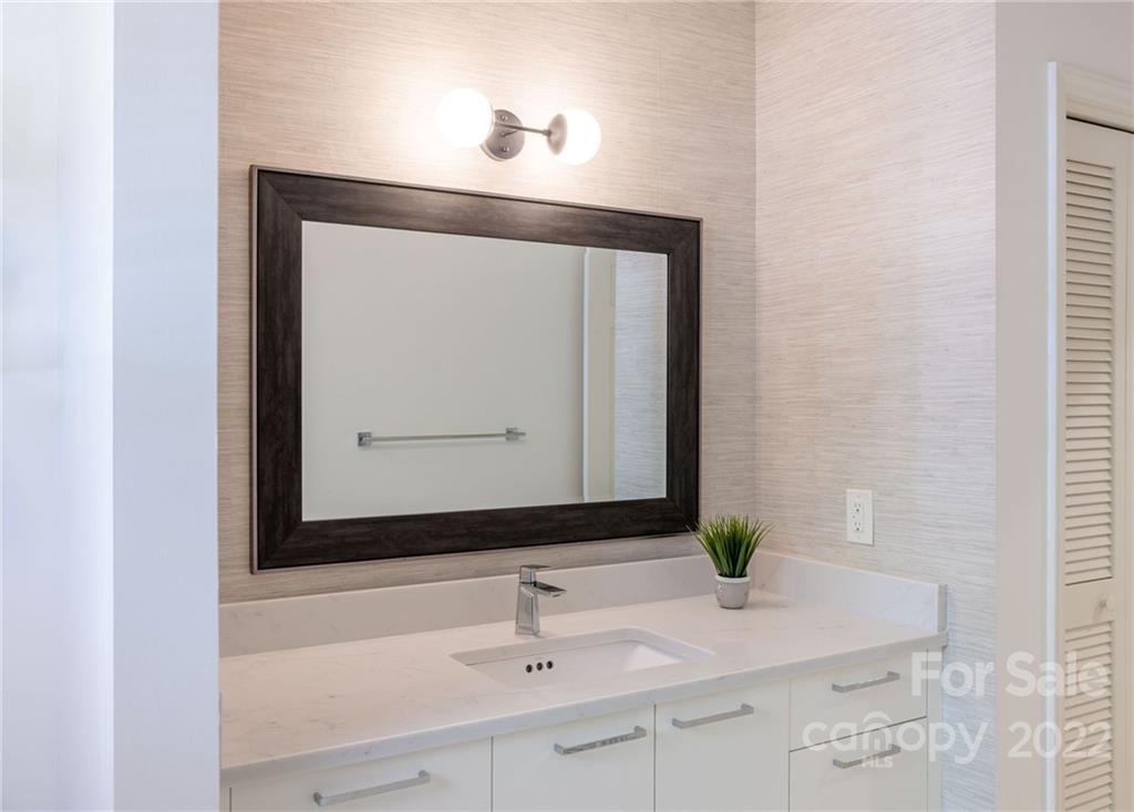 525 Scofield Road Charlotte, NC 28209 - Photo 23 of 43 Gallery Image 23