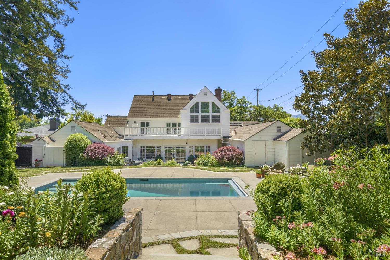 1616 Grand Avenue San Rafael, CA 94901 - Photo 3 of 5