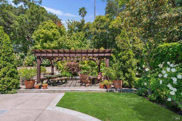 $3,495,000 | 1616 Grand Avenue, San Rafael, CA 94901