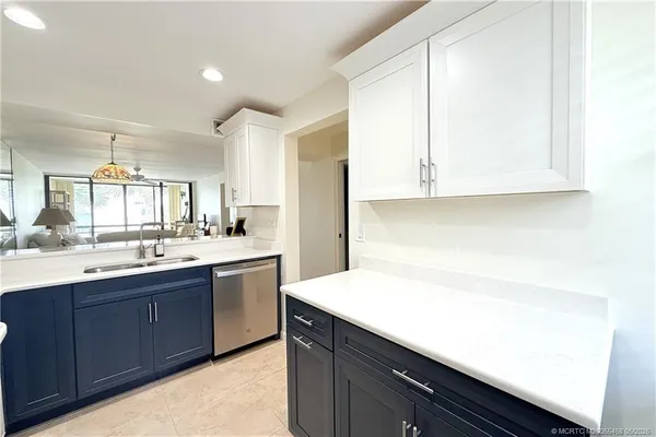 $3,800 | 1950 Southwest Palm City Road, Unit 12305, Stuart, FL 34994