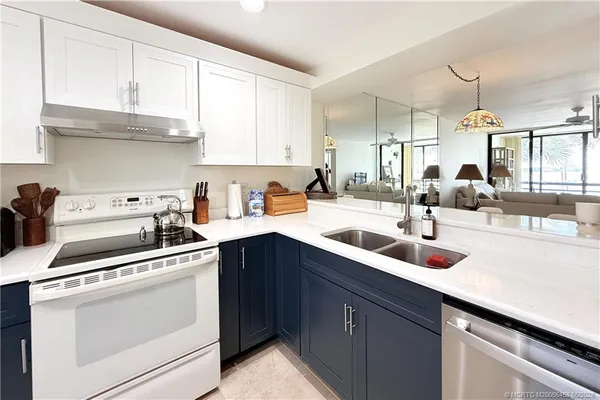 $3,800 | 1950 Southwest Palm City Road, Unit 12305, Stuart, FL 34994