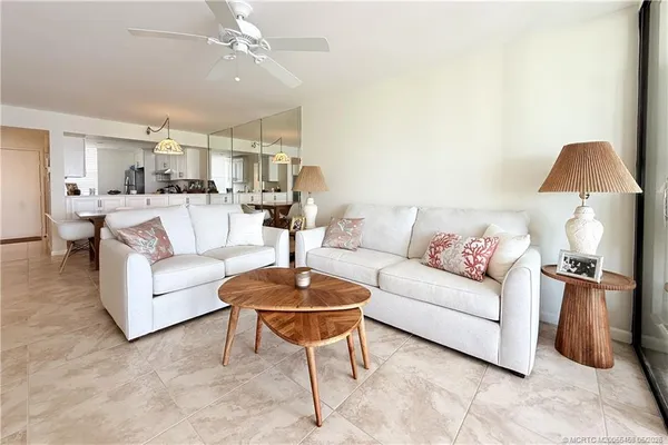 $3,800 | 1950 Southwest Palm City Road, Unit 12305, Stuart, FL 34994