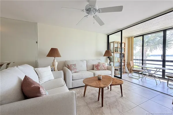 $3,800 | 1950 Southwest Palm City Road, Unit 12305, Stuart, FL 34994