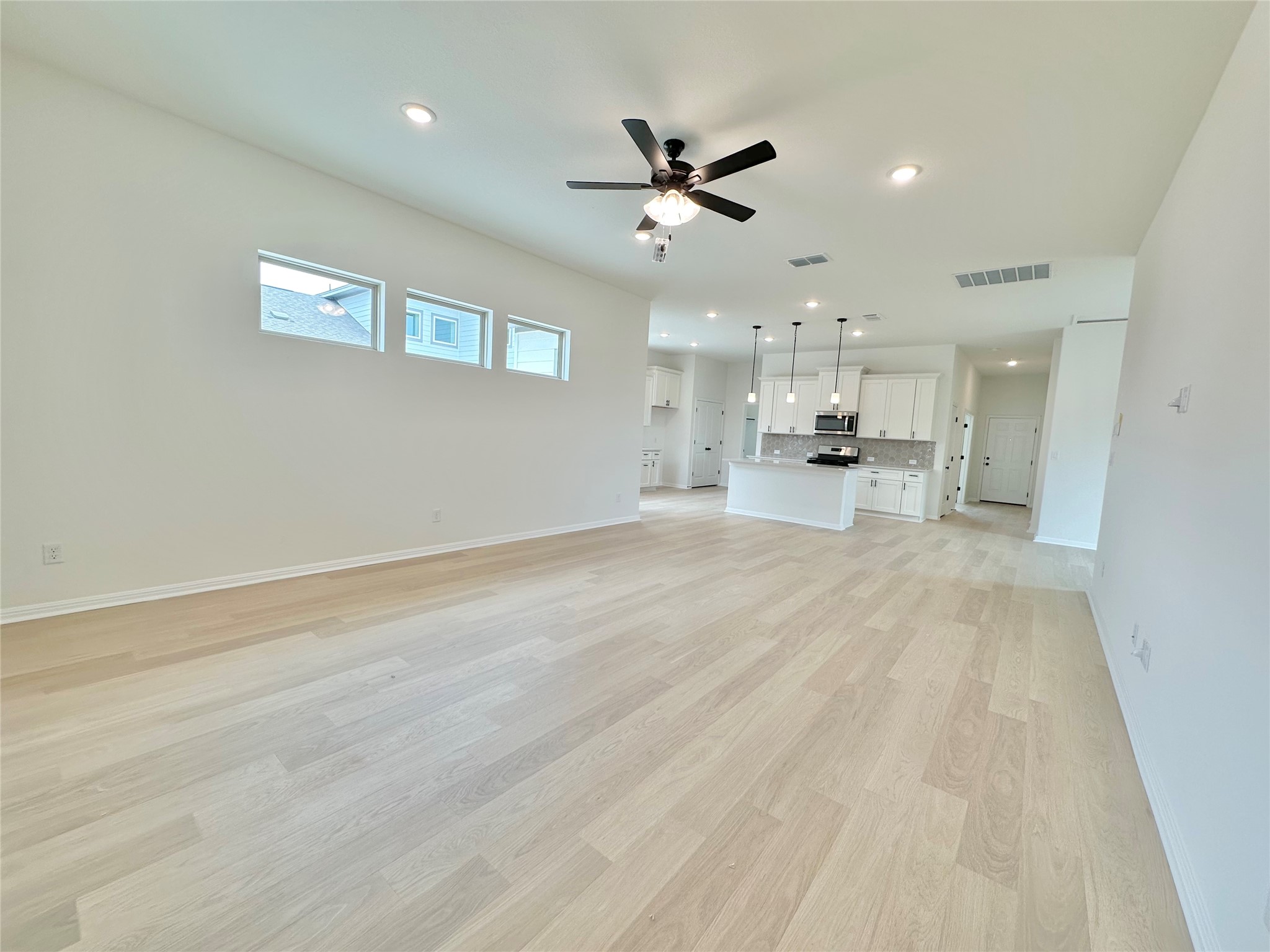 436 Treadwell Lane Kyle, TX 78640 - Photo 7 of 18
