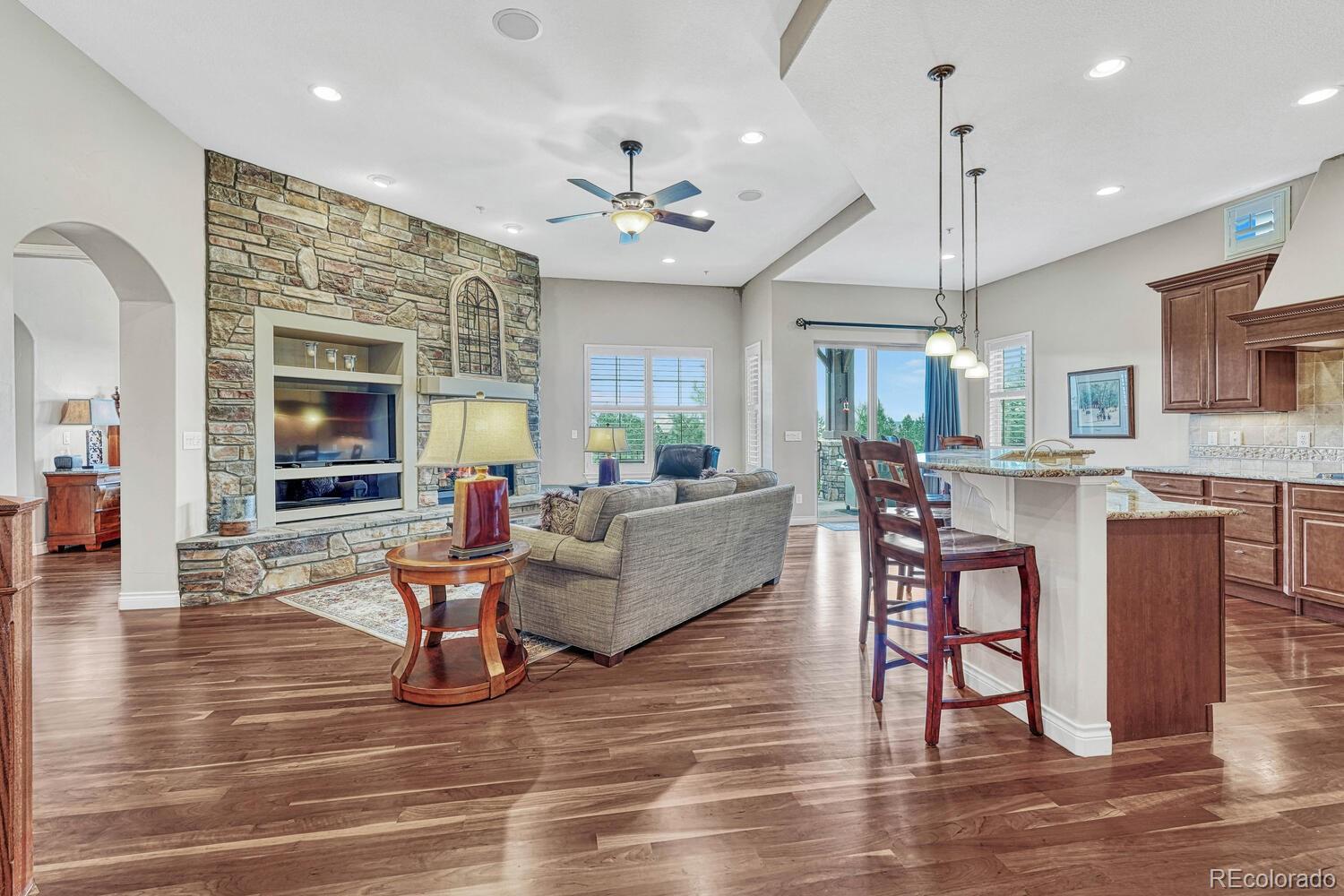 4304 Chateau Ridge Road Castle Rock, CO 80108 - Photo 6 of 40 Gallery Image 6