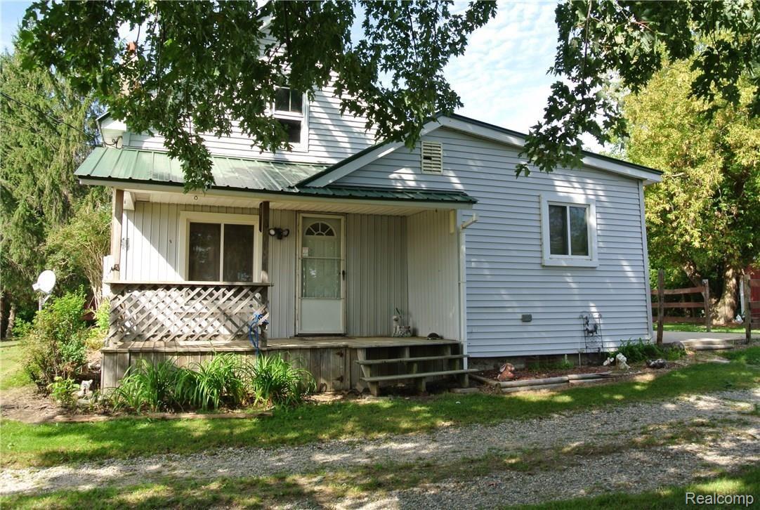 5185 Maple Valley Road Brown City, MI 48416 - Photo 5 of 46 DSC_7541.JPG