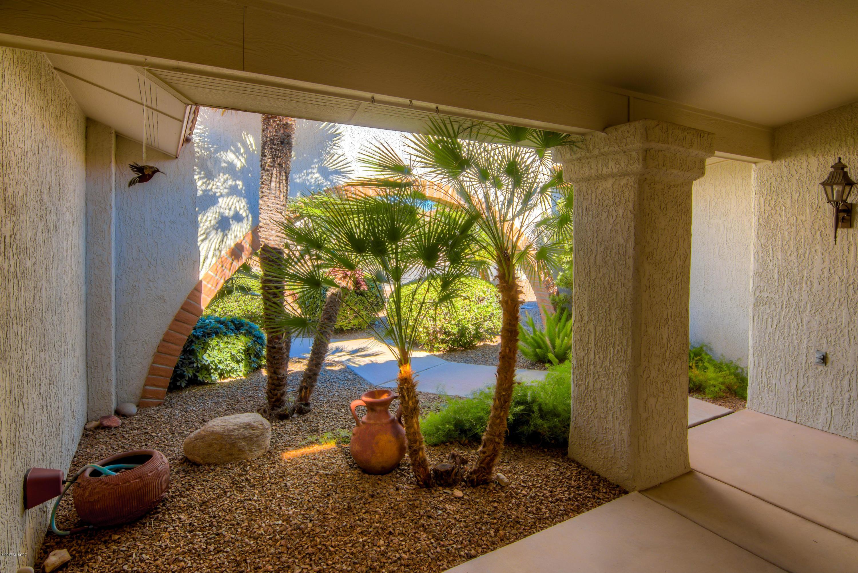 1420 East Bright Angel Drive Oro Valley, AZ 85755 - Photo 13 of 37