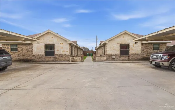 $375,000 | 201 West Albatross Avenue, Pharr, TX 78577