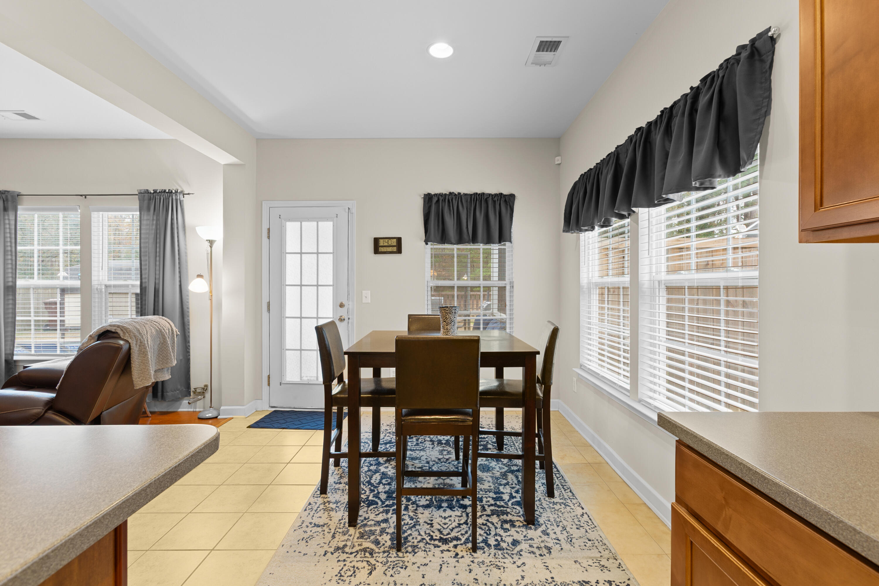 318 Killarney Trail Moncks Corner, SC 29461 - Photo 10 of 29 318KillarneyTr.NicoleBurbagePhoto-7