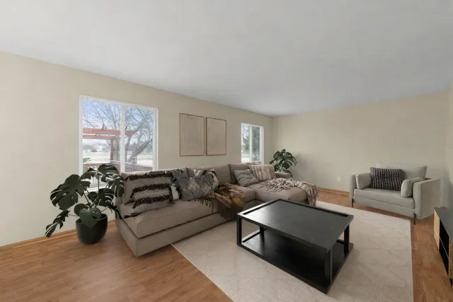 $379,990 | 21459 Georgetown Drive, Plainfield, IL 60544