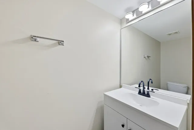 $379,990 | 21459 Georgetown Drive, Plainfield, IL 60544