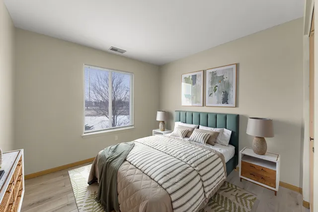 $379,990 | 21459 Georgetown Drive, Plainfield, IL 60544