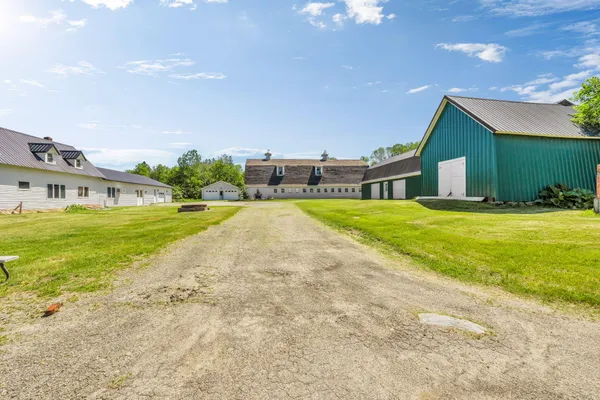 $399,000 | 2979 Hudson Road, Hudson, ME 04449