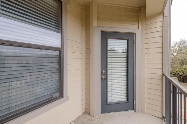 $1,039 | 8515 Interstate 35, Unit 16108, Austin, TX 78744