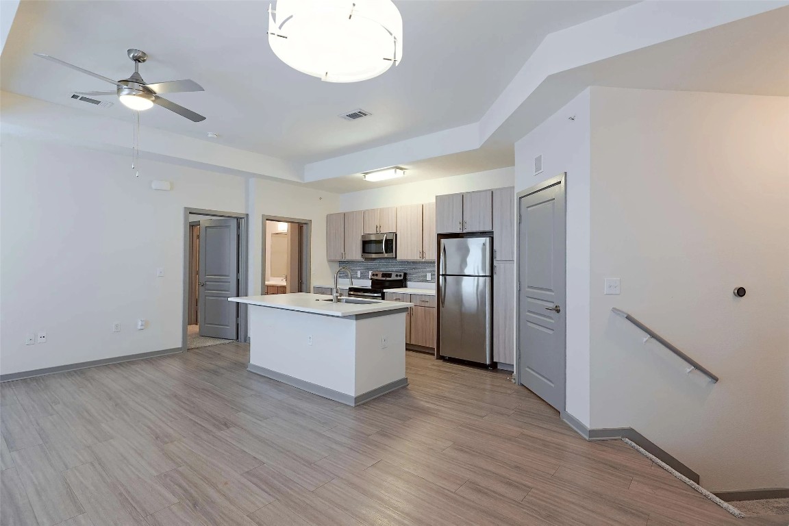 8515 Interstate 35, Unit 16108 Austin, TX 78744 - Photo 14 of 20 Move in by January 30th and enjoy 8 weeks FREE rent! Restrictions may apply — contact our leasing office for details.