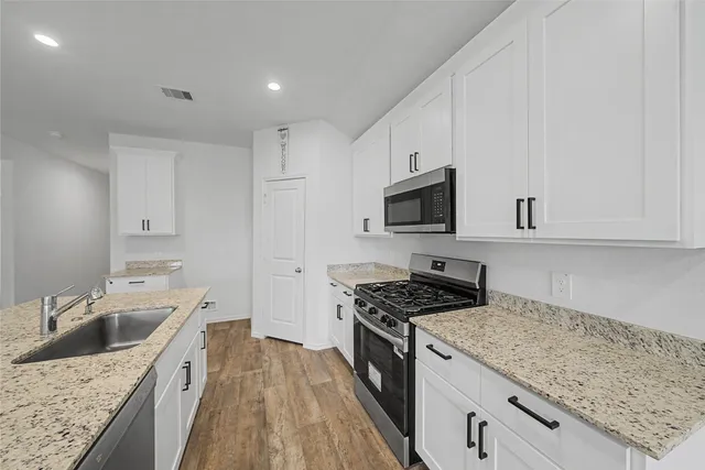 $2,195 | 31315 Derby Hvn Drive, Fulshear, TX 77441