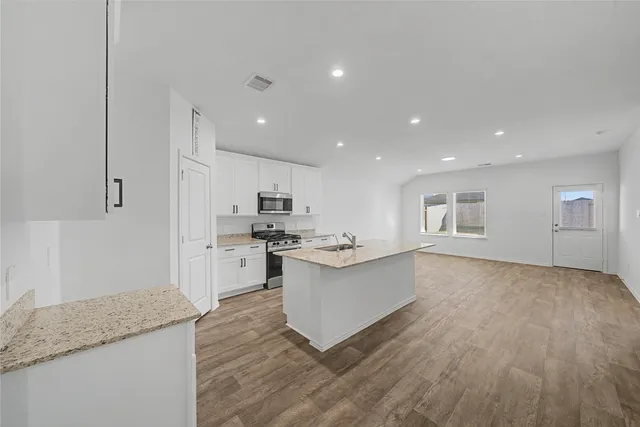 $2,195 | 31315 Derby Hvn Drive, Fulshear, TX 77441