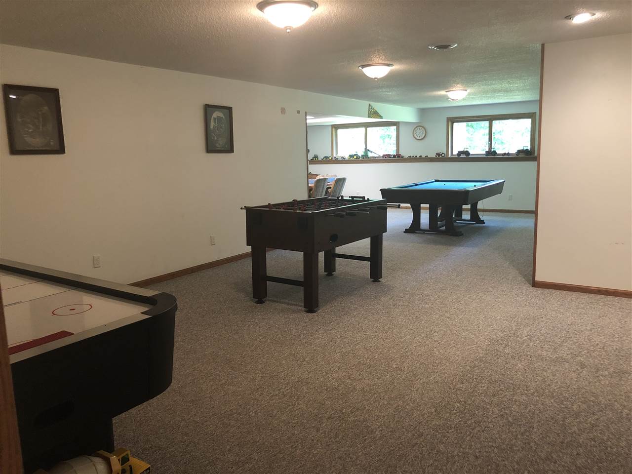6652 North Cedar Road Forreston, IL 61030 - Photo 18 of 25 a view of a workspace with furniture