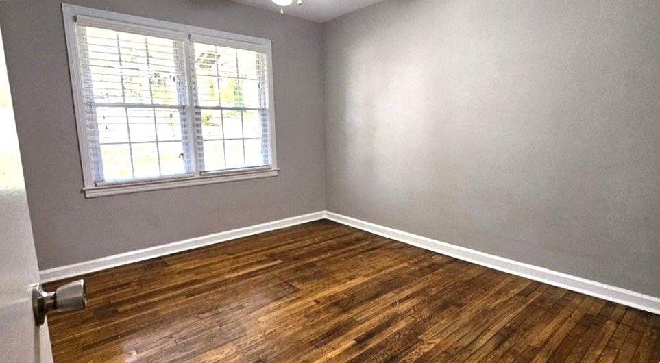 2833 Rockcliff Road Southeast Atlanta, GA 30316 - Photo 7 of 18
