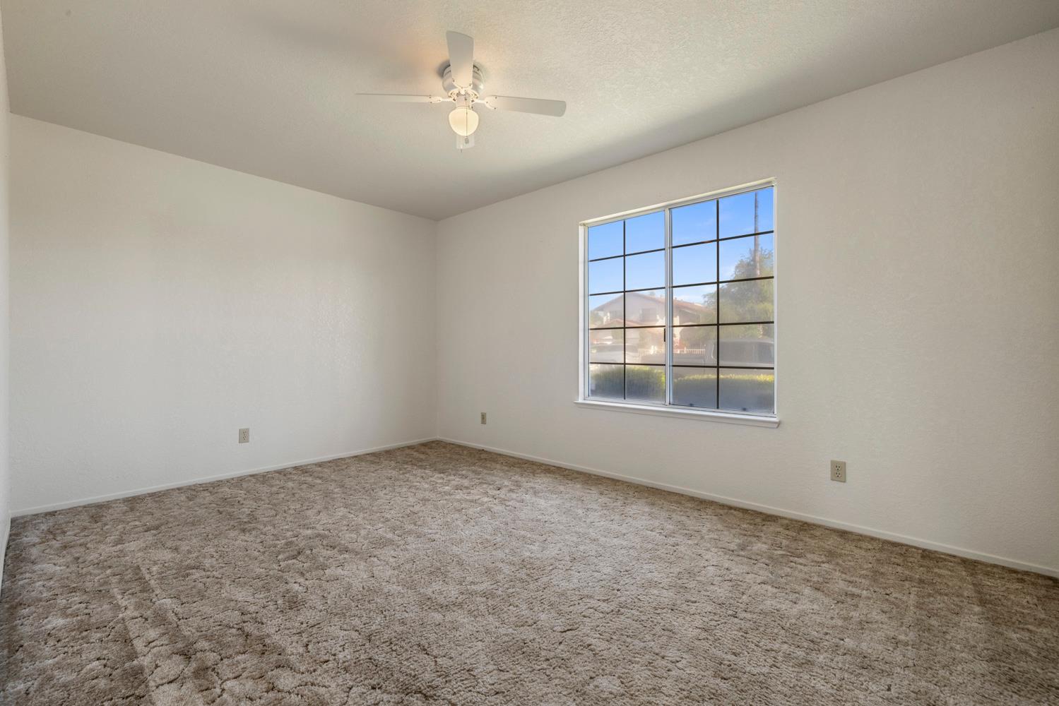 1050 West Tuolumne Road Turlock, CA 95382 - Photo 16 of 30