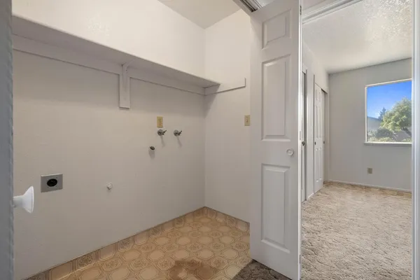 $449,900 | 1050 West Tuolumne Road, Turlock, CA 95382
