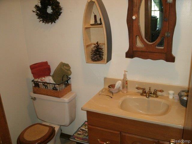 78840 Cryderman Road Richmond, MI 48062 - Photo 12 of 17 lav