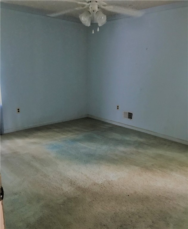 193 Gin House Road Abbeville, SC 29620 - Photo 15 of 34 MASTER BEDROOM