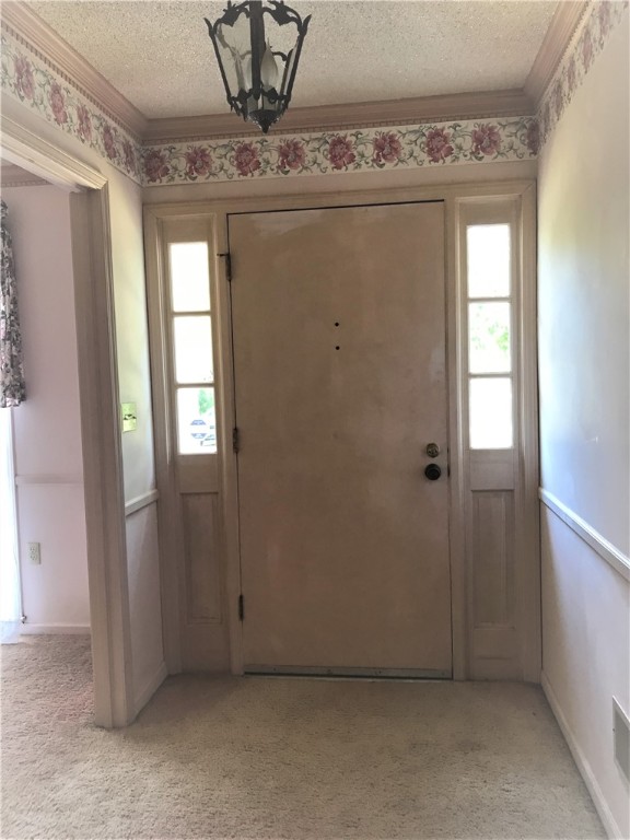 193 Gin House Road Abbeville, SC 29620 - Photo 3 of 34 FOYER