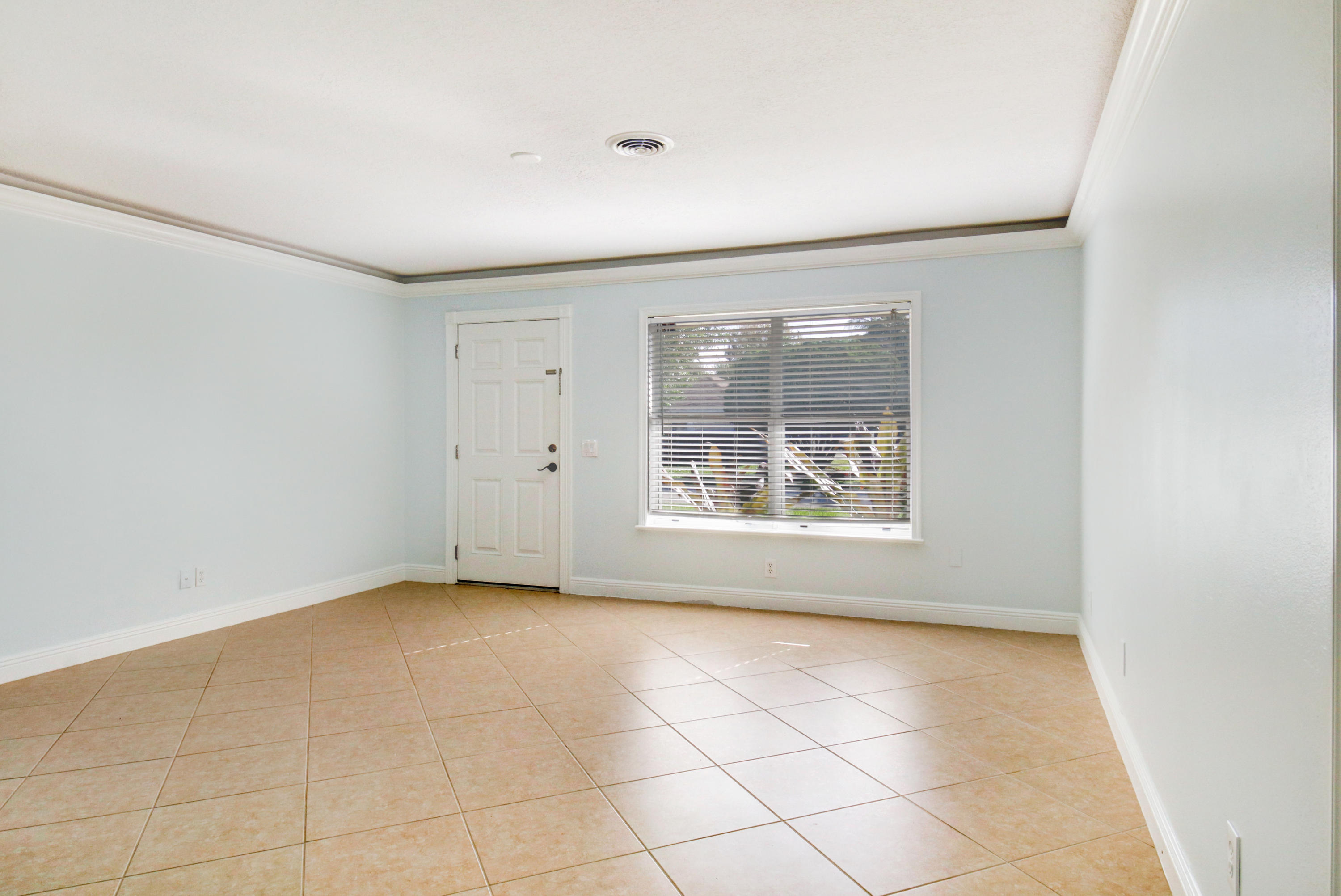 518 Dover Road Tequesta, FL 33469 - Photo 16 of 28 518 N Dover Rd HR-9