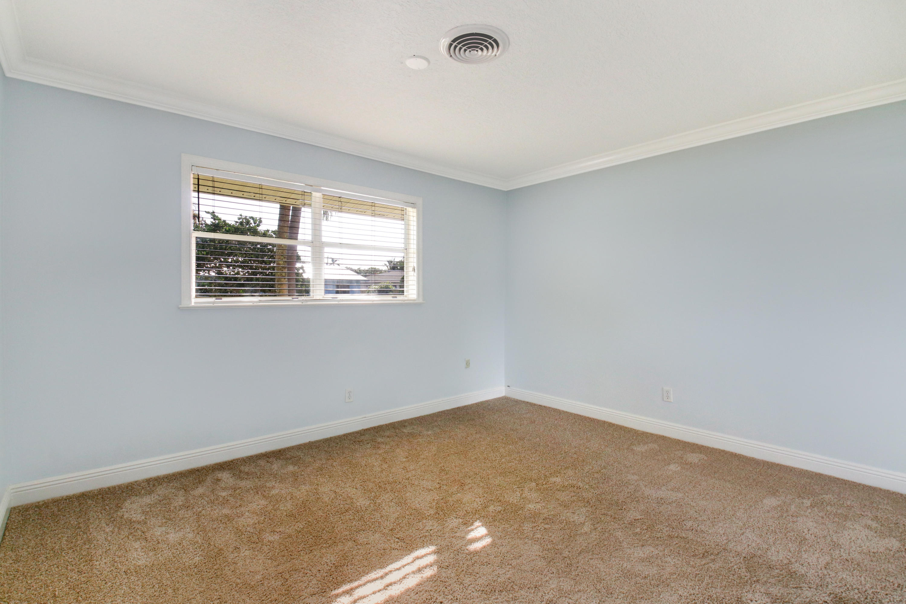 518 Dover Road Tequesta, FL 33469 - Photo 17 of 28 518 N Dover Rd HR-7