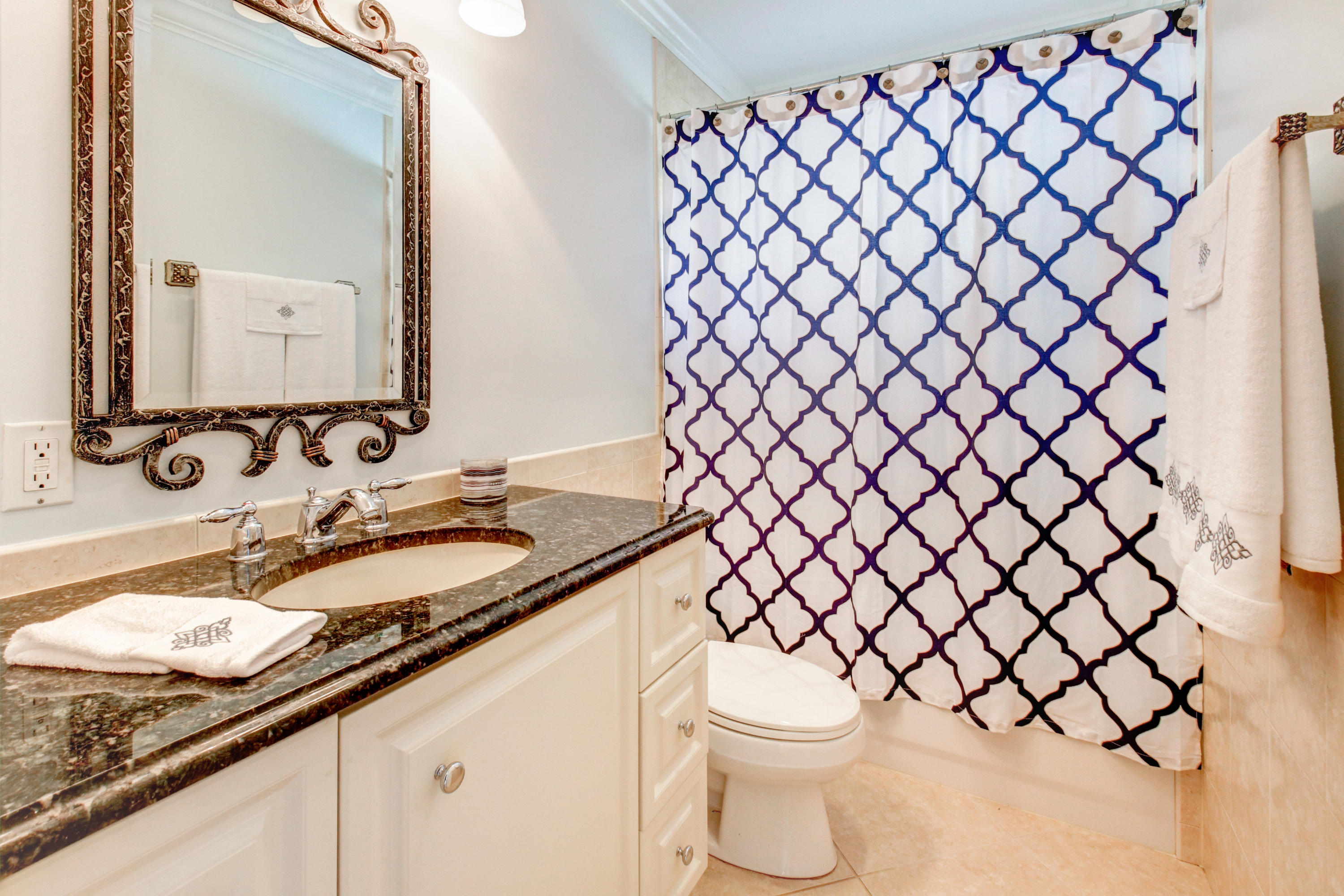 518 Dover Road Tequesta, FL 33469 - Photo 18 of 28 518 N Dover Rd HR-6
