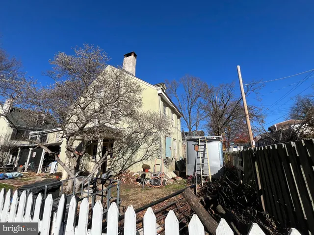 $247,500 | 145 West Queen Lane, Philadelphia, PA 19144