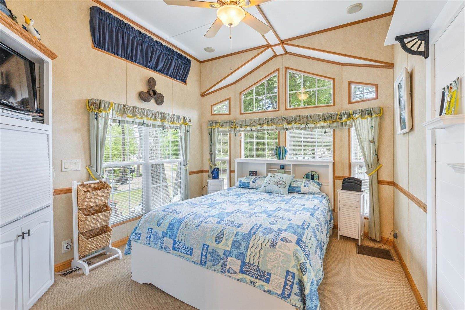 74 Pine Tree Lane Fitzwilliam, NH 03447 - Photo 15 of 28 Gallery Image 15