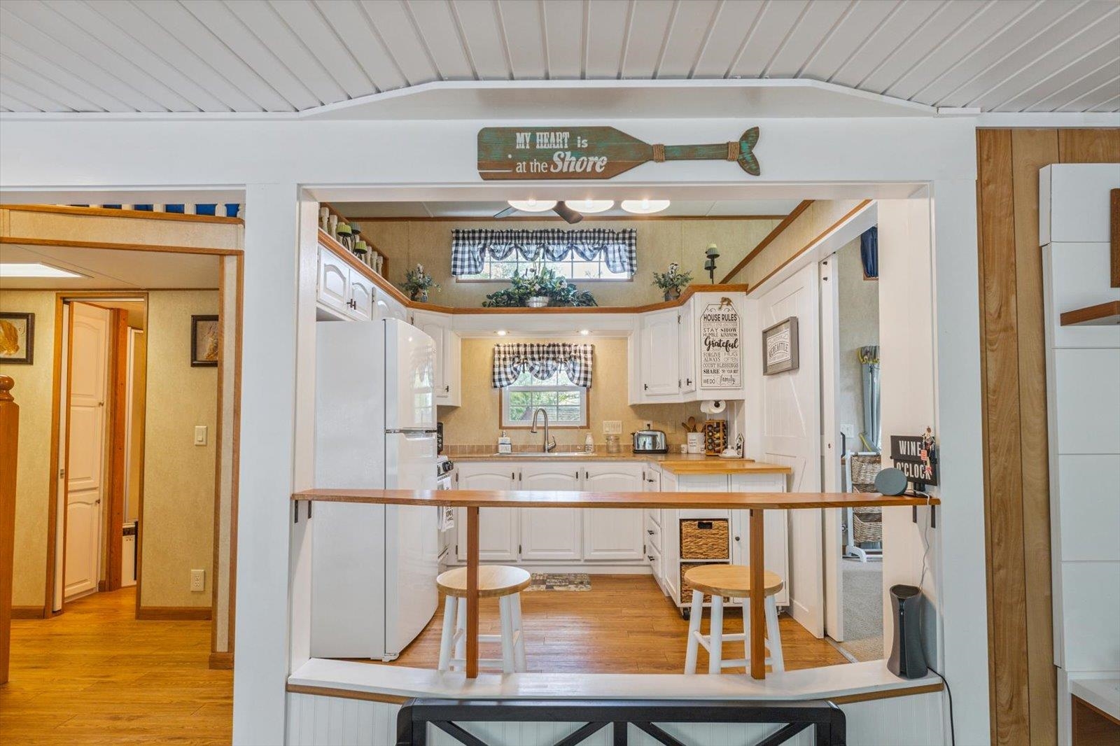 74 Pine Tree Lane Fitzwilliam, NH 03447 - Photo 10 of 28 Gallery Image 10
