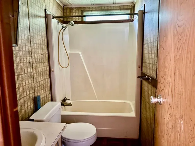 $84,950 | 384 Stove Pipe City Road, Panton, VT 05491