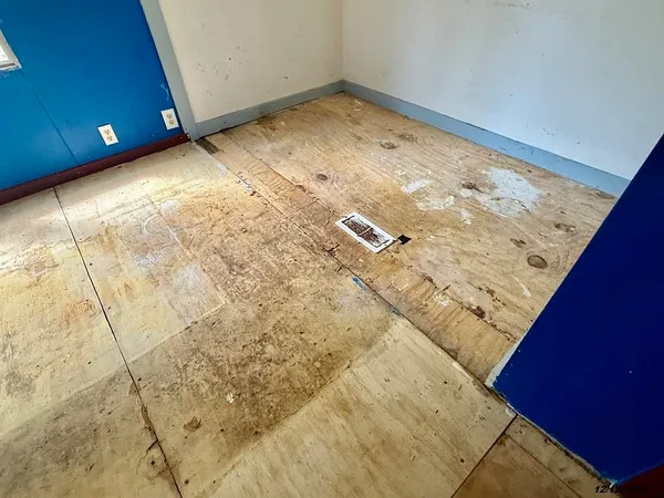 $72,950 | 384 Stove Pipe City Road, Panton, VT 05491