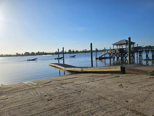 $599,000 | 486 Camden Circle, Pawleys Island, SC 29585