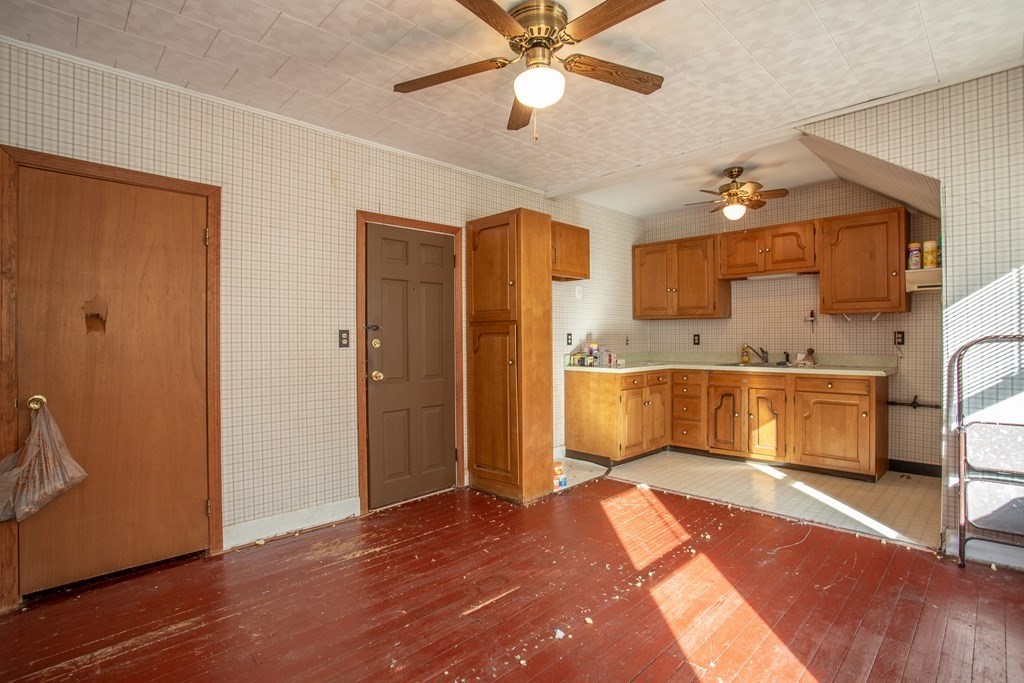 20 Richmond Street Fall River, MA 02721 - Photo 27 of 38 Gallery Image 27