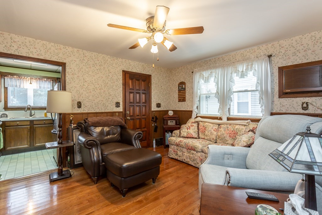 20 Richmond Street Fall River, MA 02721 - Photo 6 of 38 Gallery Image 6