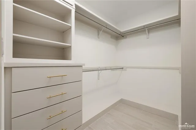 a view of walk in closet