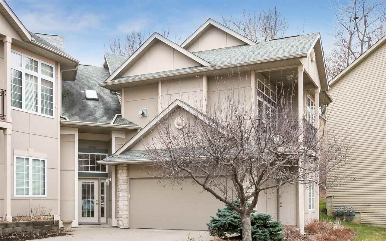 265 Holiday Road, Unit 4 Coralville, IA 52241 - Photo 1 of 25 Gallery Image 1