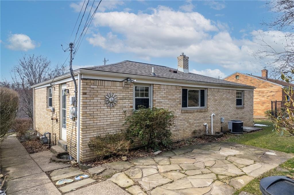 3637 Willett Road Pittsburgh, PA 15227 - Photo 20 of 23 Gallery Image 20