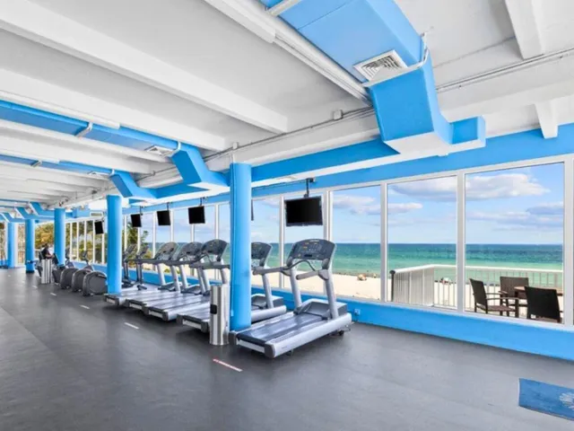 a picture of outdoor space with sitting area