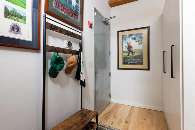 $3,500 | 21 Wormwood Street, Unit 310, Boston, MA 02210