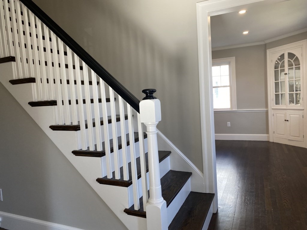 12 Marilyn Road Milton, MA 02186 - Photo 5 of 19 Gallery Image 5